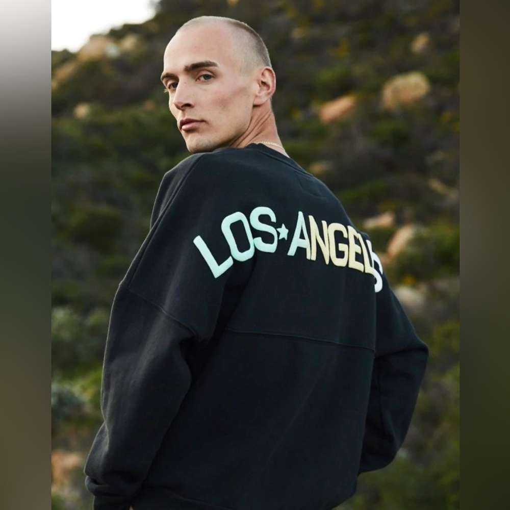 NWT MEDIUM SPIRIT JERSEY SWEATSHIRT